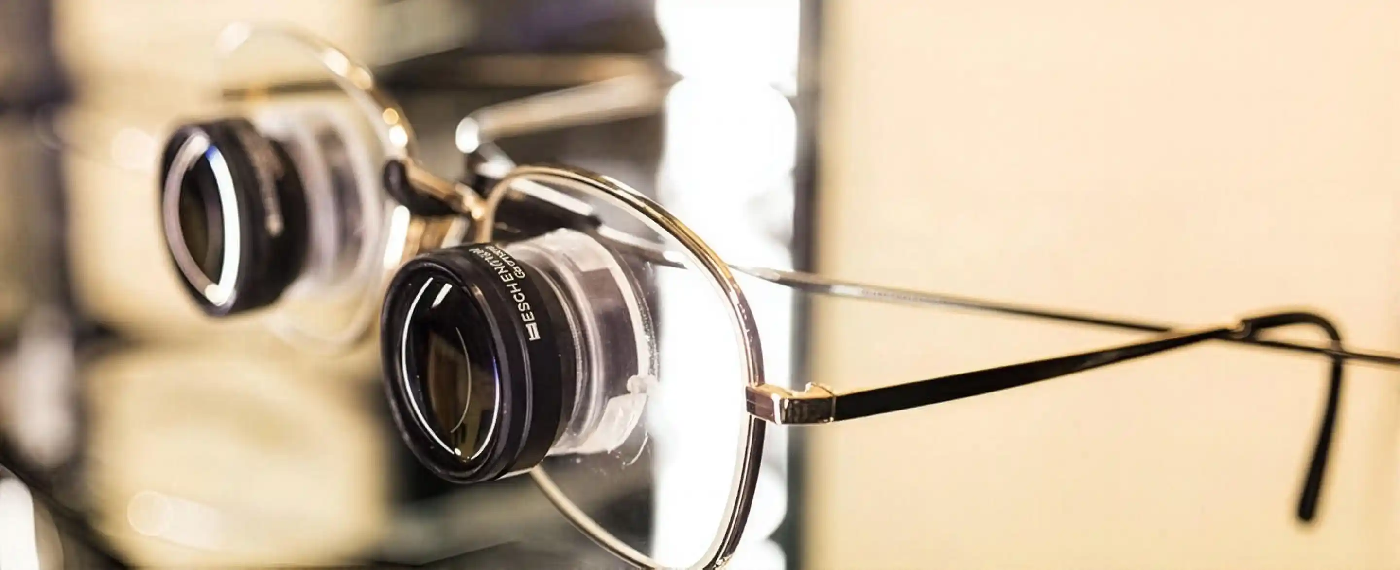 Lupen und vergrößernde Sehhilfen